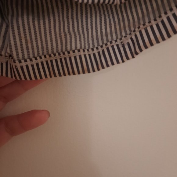 Scotch and Soda Shorts - Picture 2 of 4